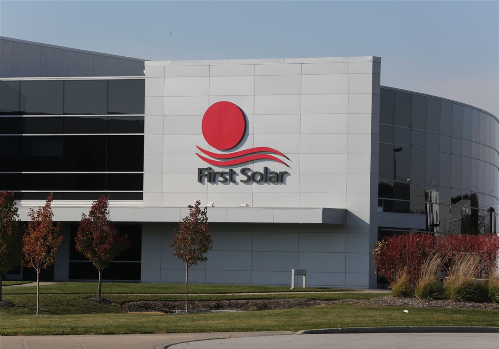 ファースト・ソーラーは11億ドルを投じ米国に新工場を設立する計画を発表