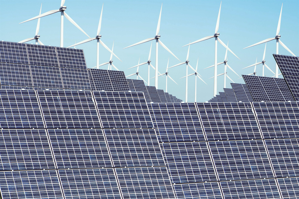 IEA：世界の太陽光発電容量、初めて風力エネルギーを超える