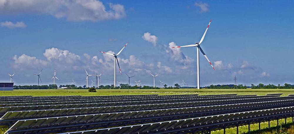 インドPV市場巨大化―2030年には再生可能エネルギーが500GW到達