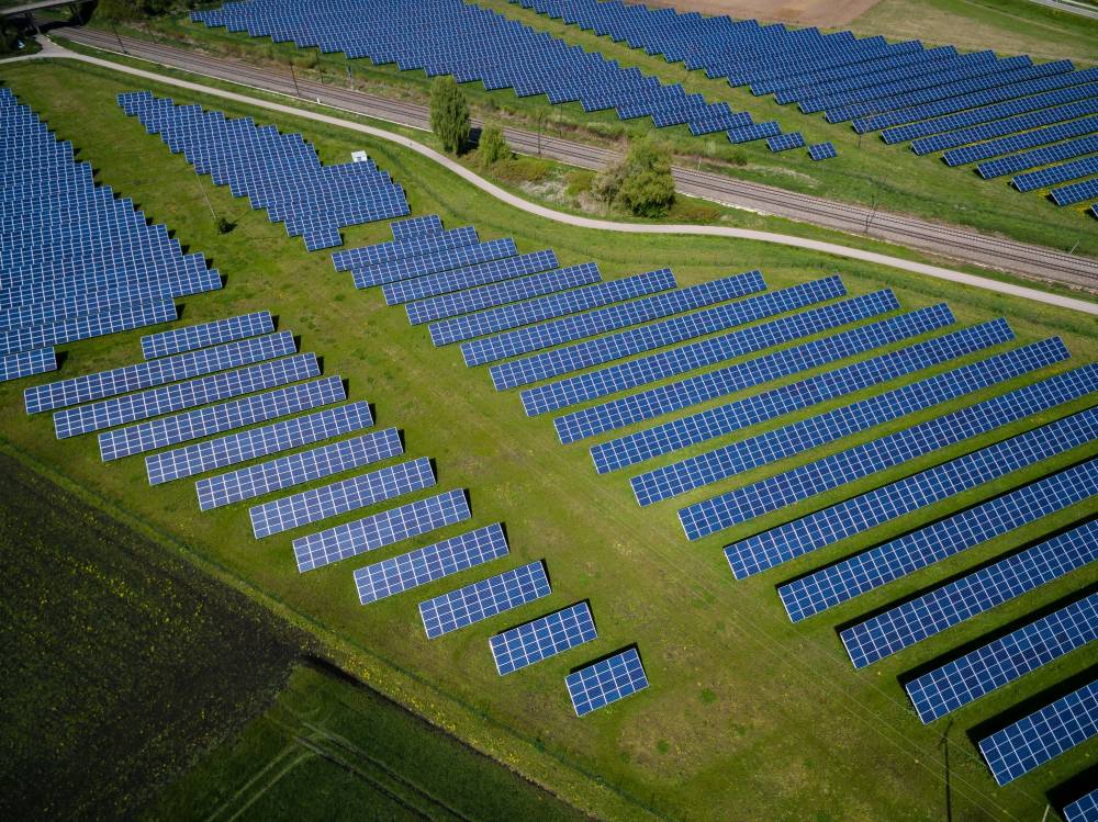 中国の太陽光発電企業が世界をリードする理由